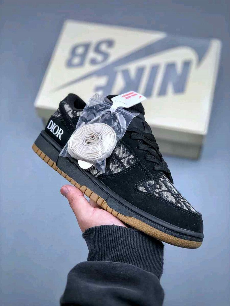Nike Sb Dunk X Diyorr Sneakers