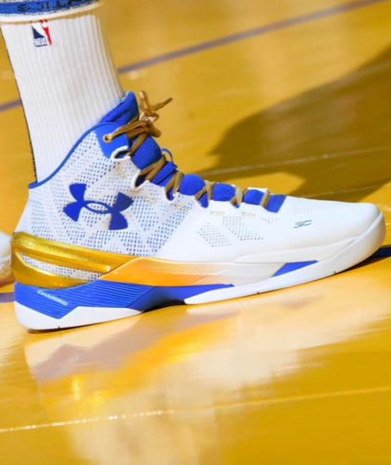 Under Armor Curry 2 Gold Rings