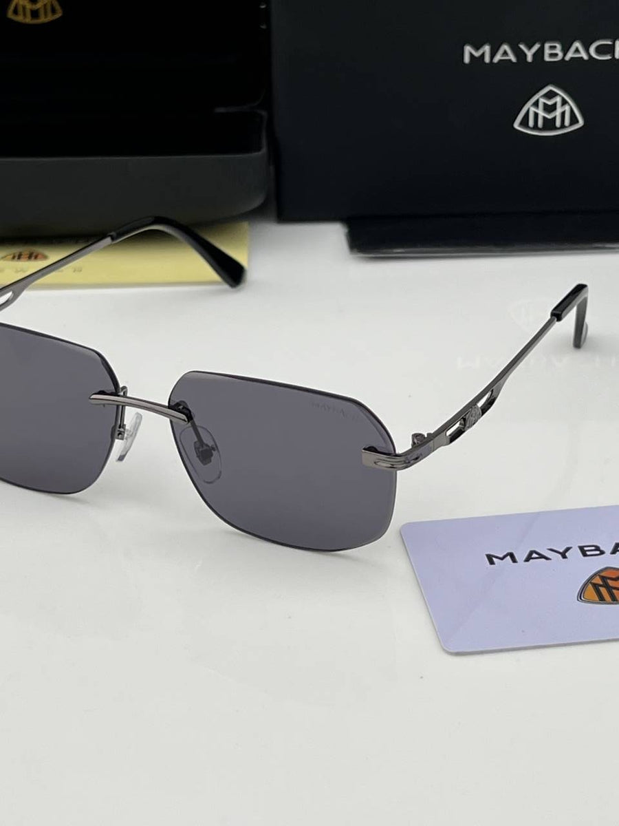 Maybach_4051_black