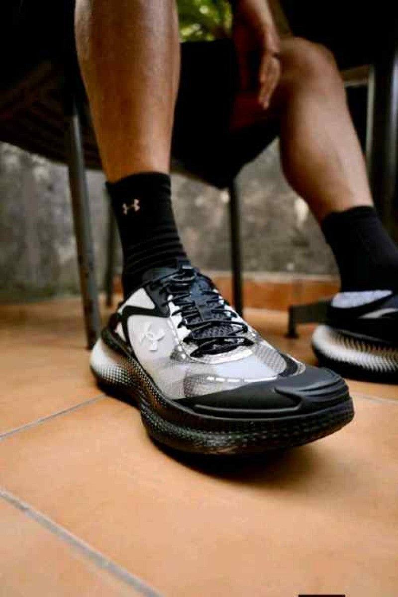 Underr Armour UA Echo SlipSpeed Black White 2606
