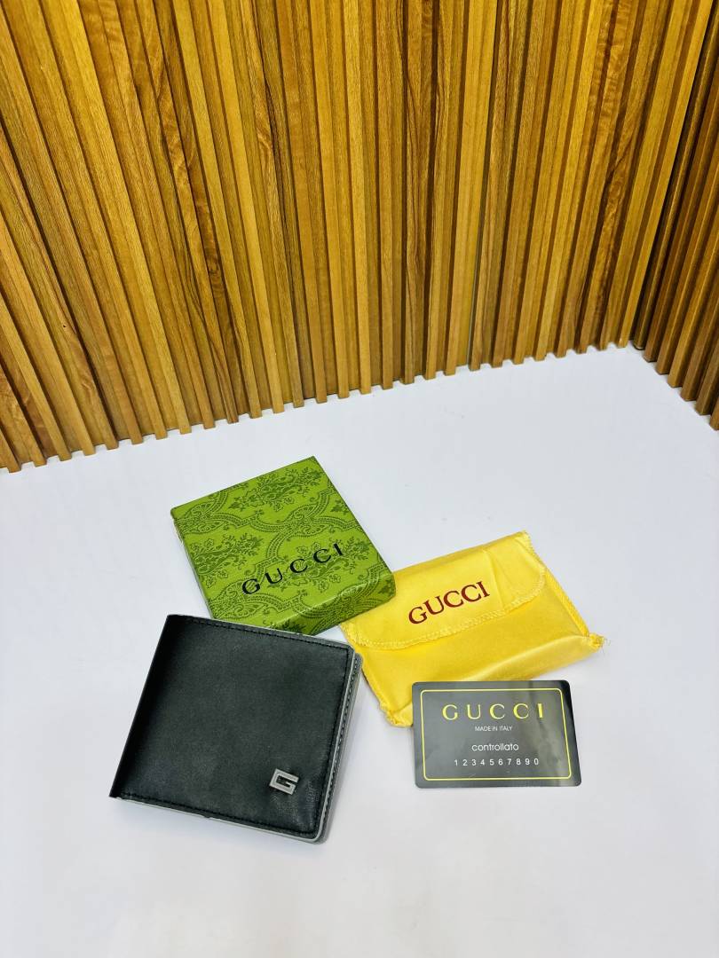 115 GUCHI PREMIUM QUALITY WALLET