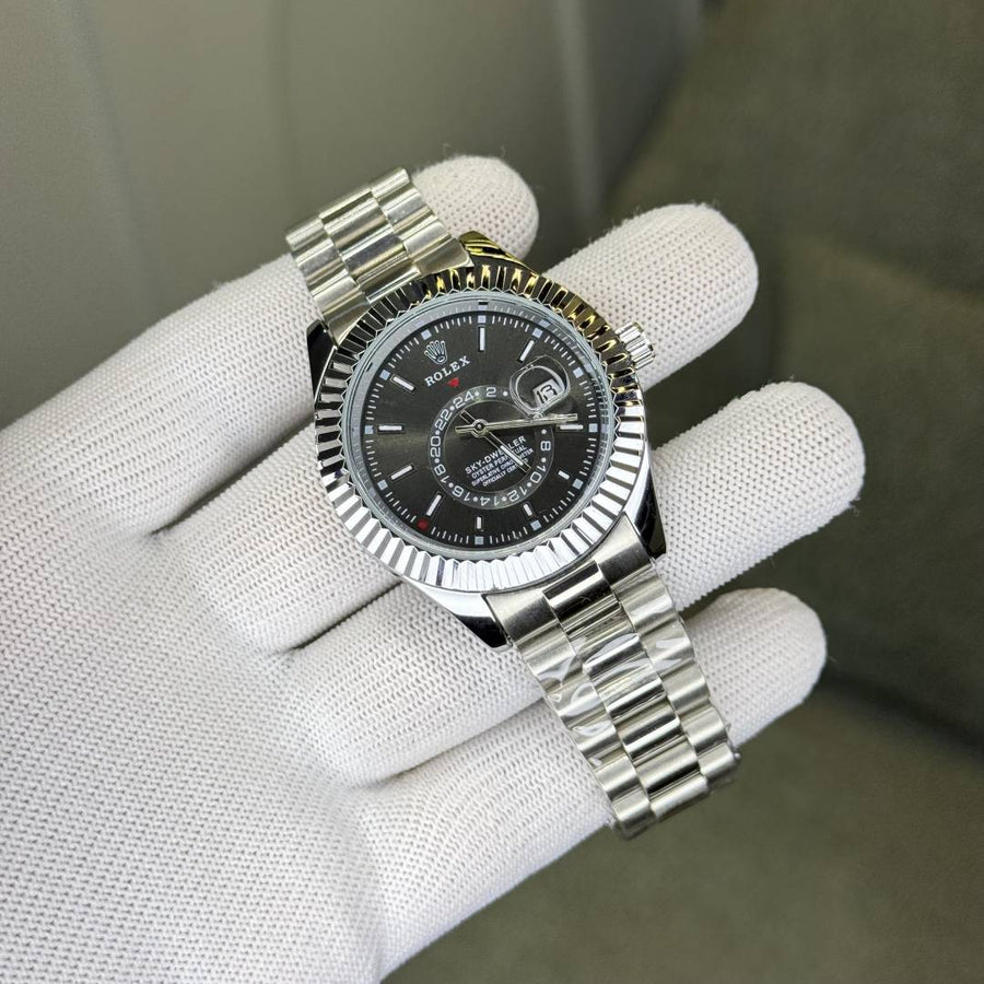 Rolex_SkyDweller_110