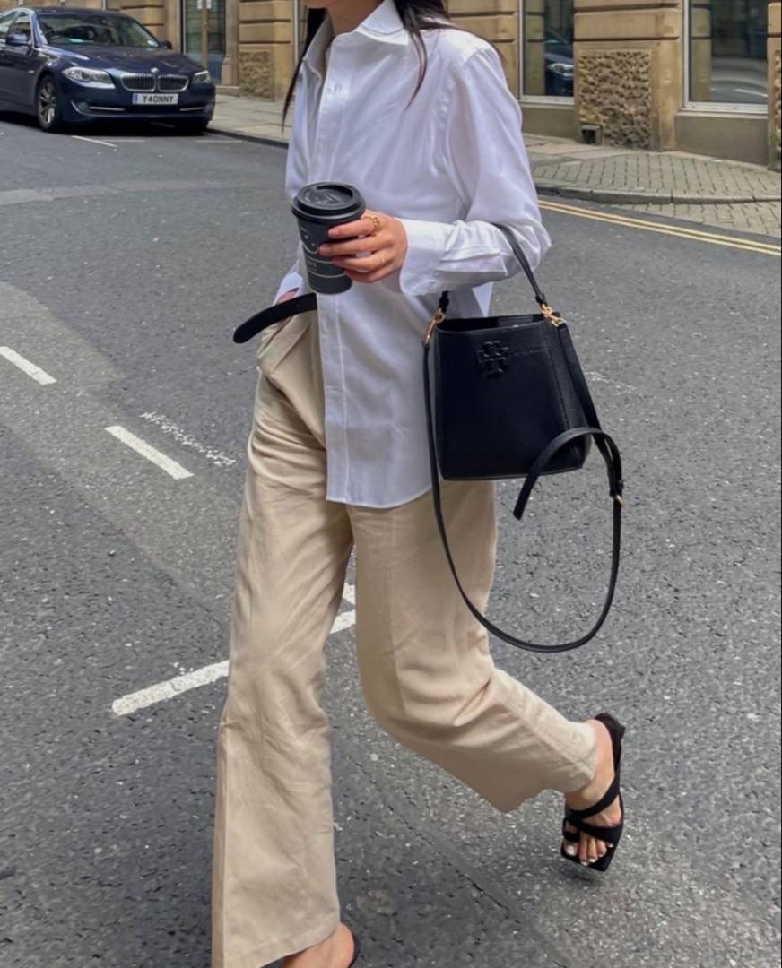 Tori Burch_McGraw_Bucket_Bag_With_OriginalBox_DustCover
