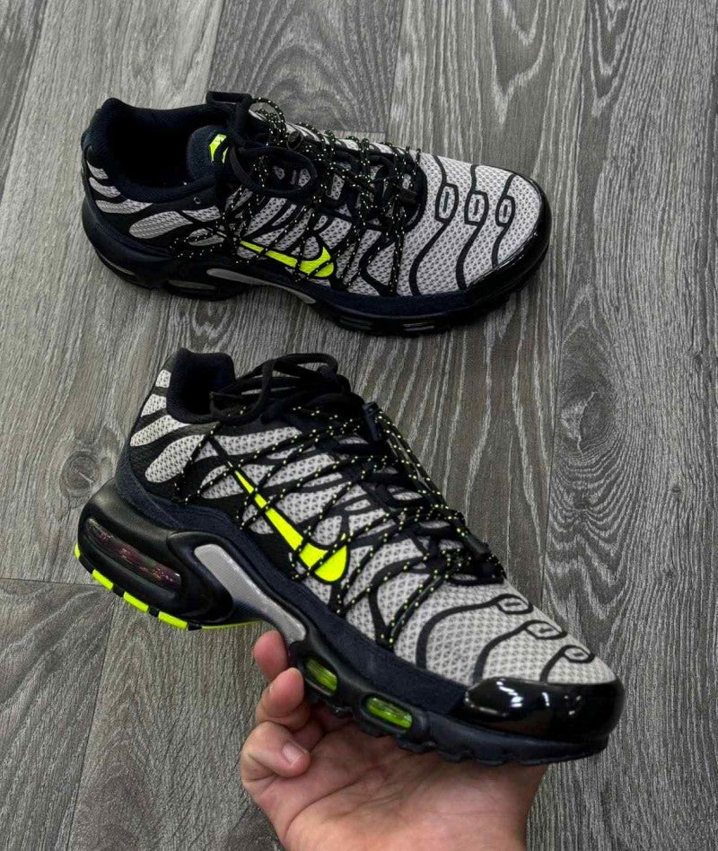 Nike Airmax Plus Utility Tan Volt