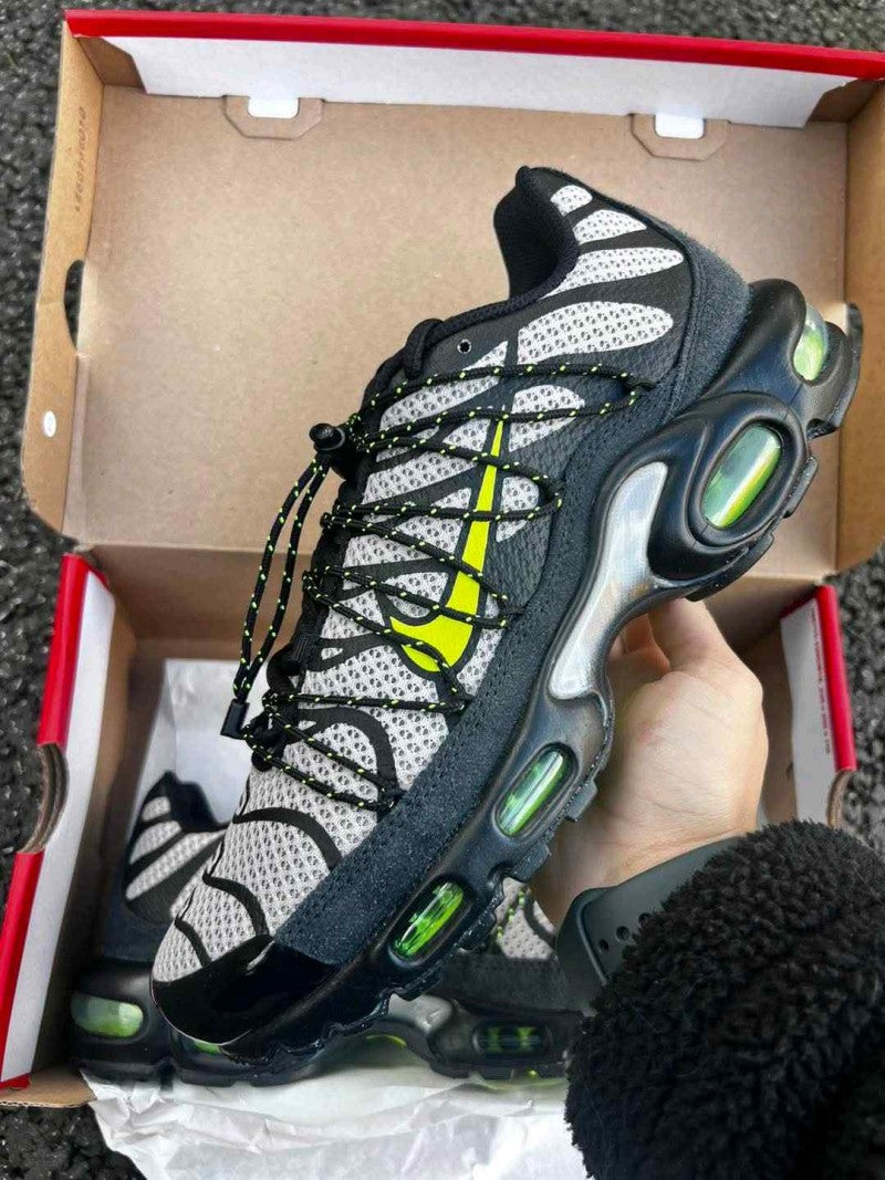Nike Airmax Plus Utility Tan Volt