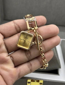 Chanel WATCH 153