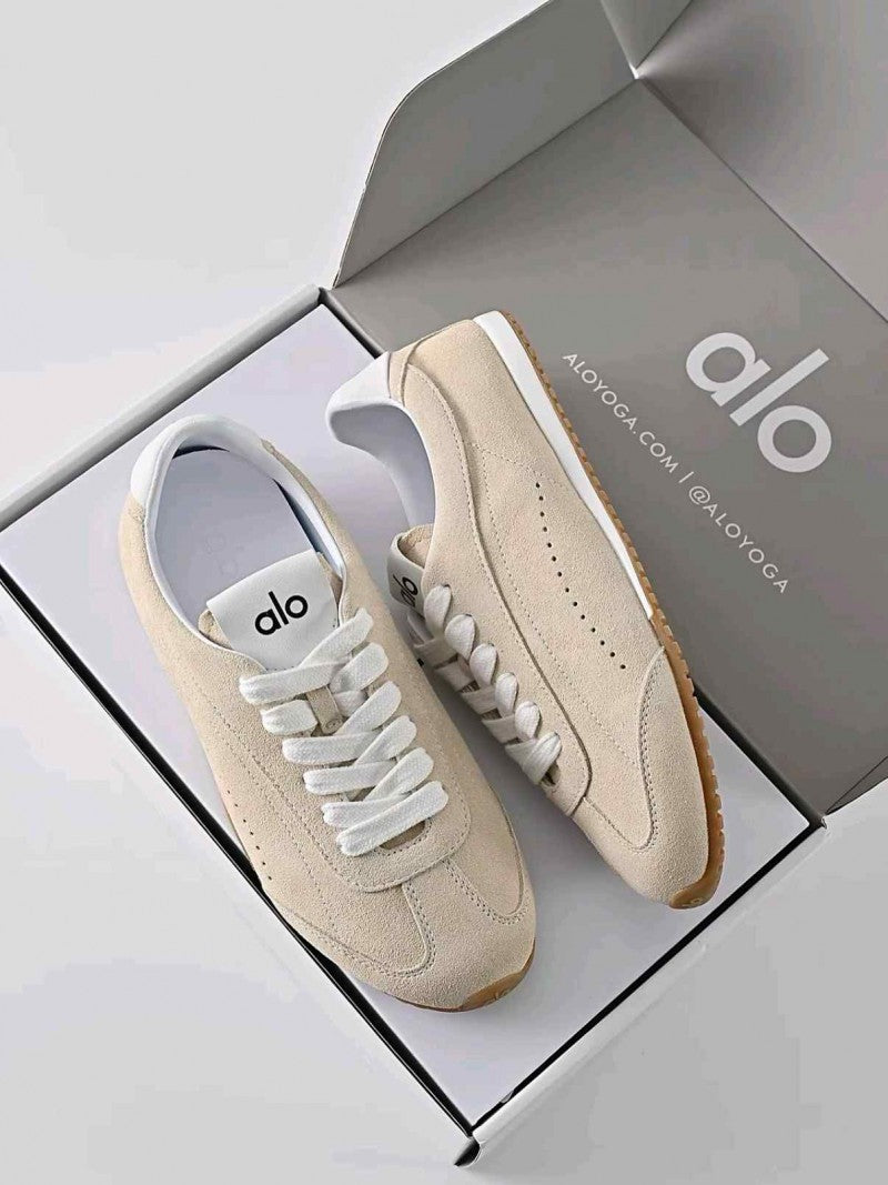 Alo Yoga Sunset Suede Sneakers Beige