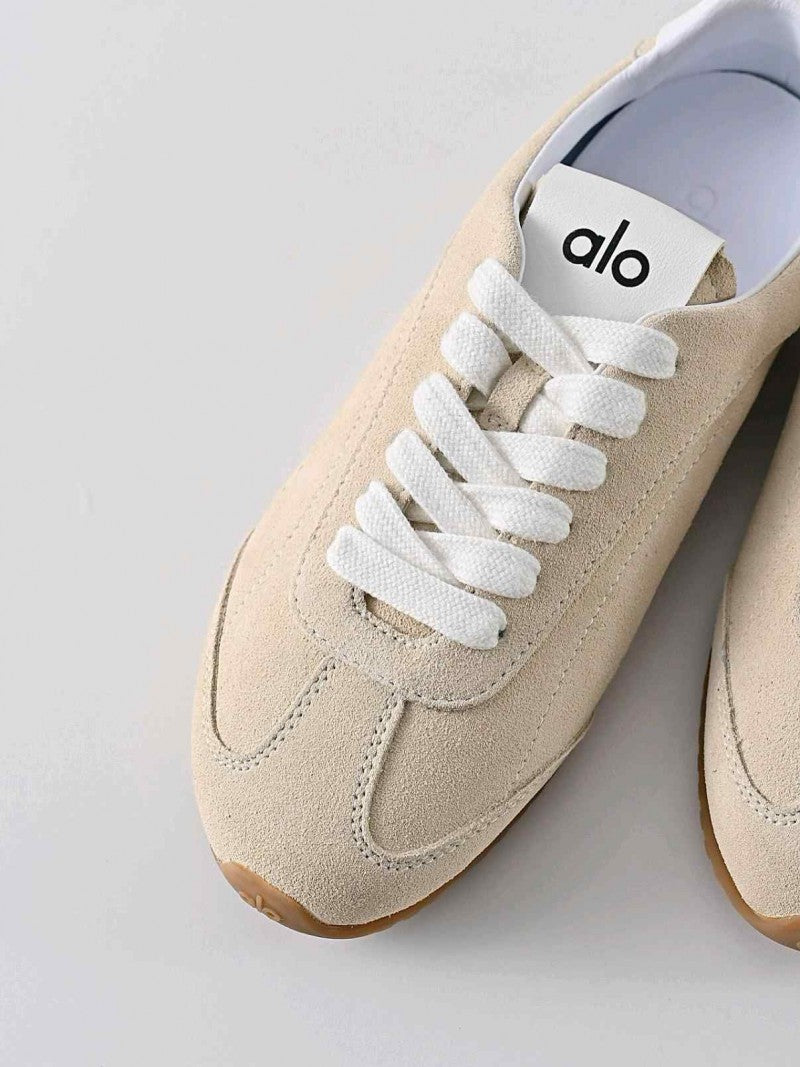 Alo Yoga Sunset Suede Sneakers Beige