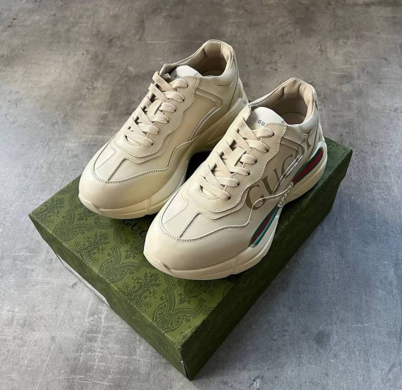 Gucccii Rhython Sneakers