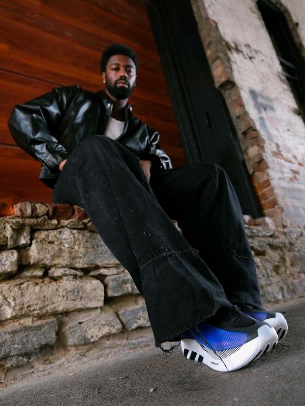 Adiidass Originals Hyperboost Euphoria 689