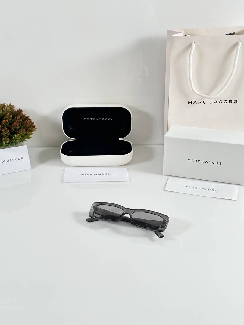 Marc Jacobs 9180 Grey