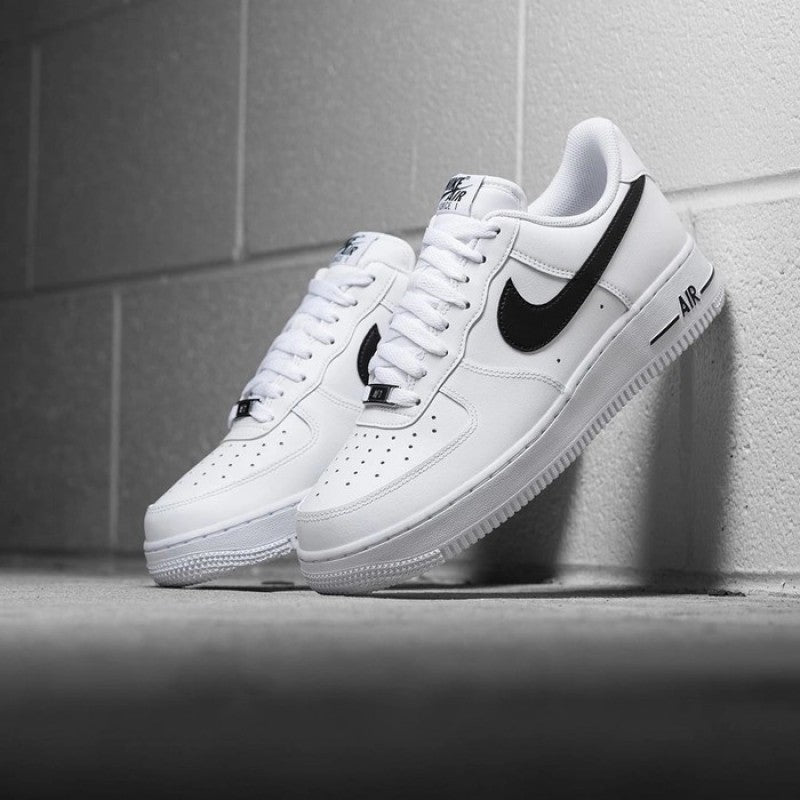 Nike Airforce 1 white black