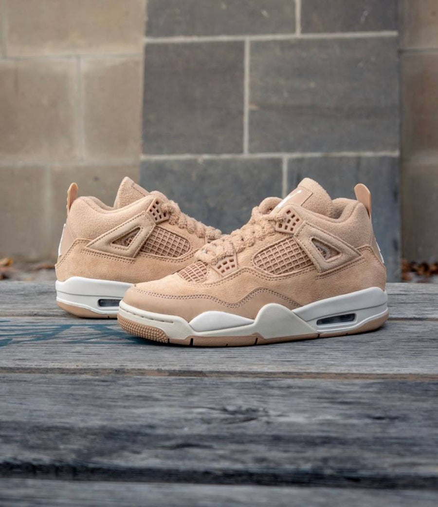 Nike AIR JORDAN 4 COZY GIRL