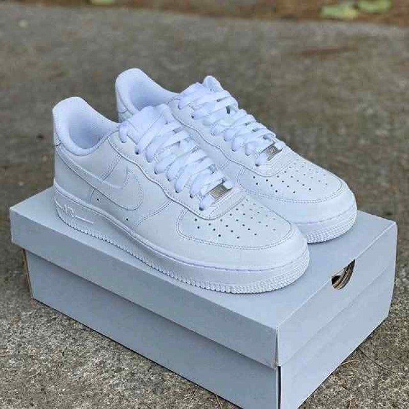 Nike Airforce 1 White Pure Leather Heavy Quality (With Dust Bag Bill Carry Bag 1 Complementary Bottle Lace) 1068