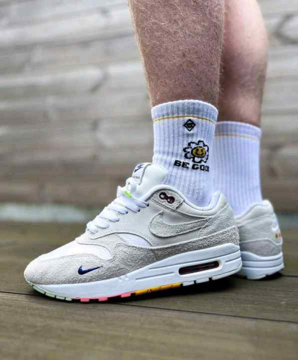 Nike Air max 1 pom pom polka dot