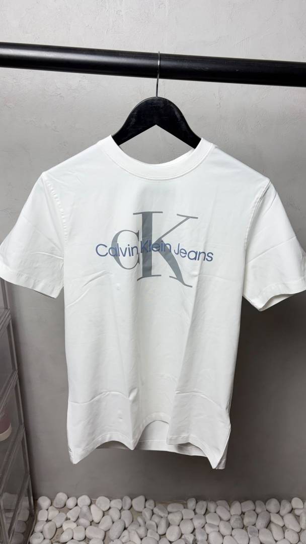 Calvin Klein Premium Round Neck T-Shirt 2810