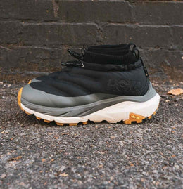 hoka Kaha 2 FROST MOC GTX