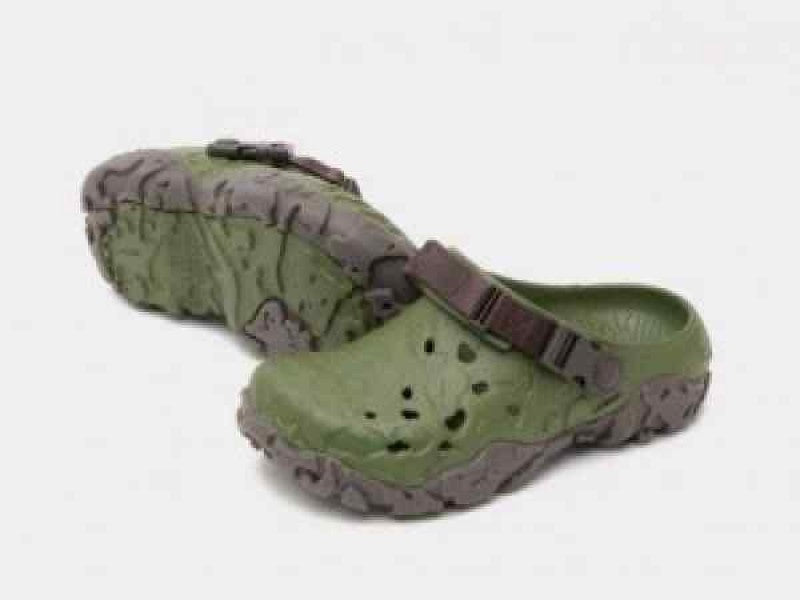 Crocs all terrain atlas army green clogs