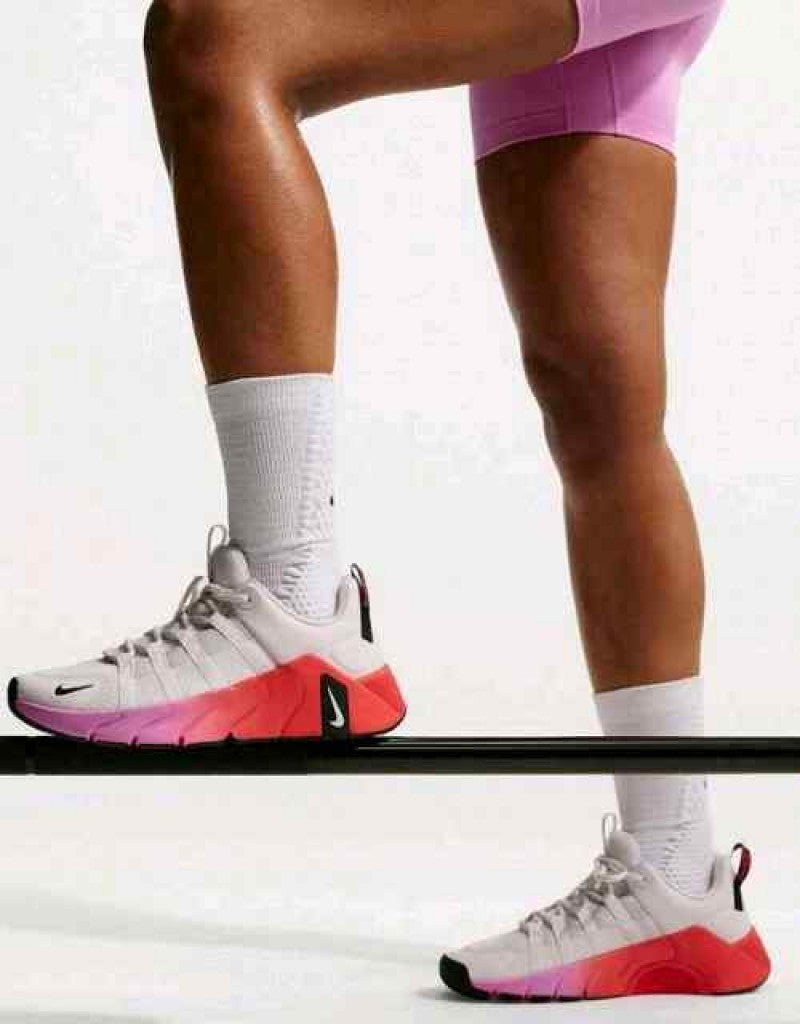 Nike Womens Free Metcon 7 Light Crimson White 103