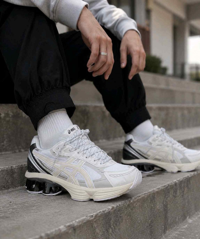 Asics Gel Kinetic Fluent Marzipan 2338