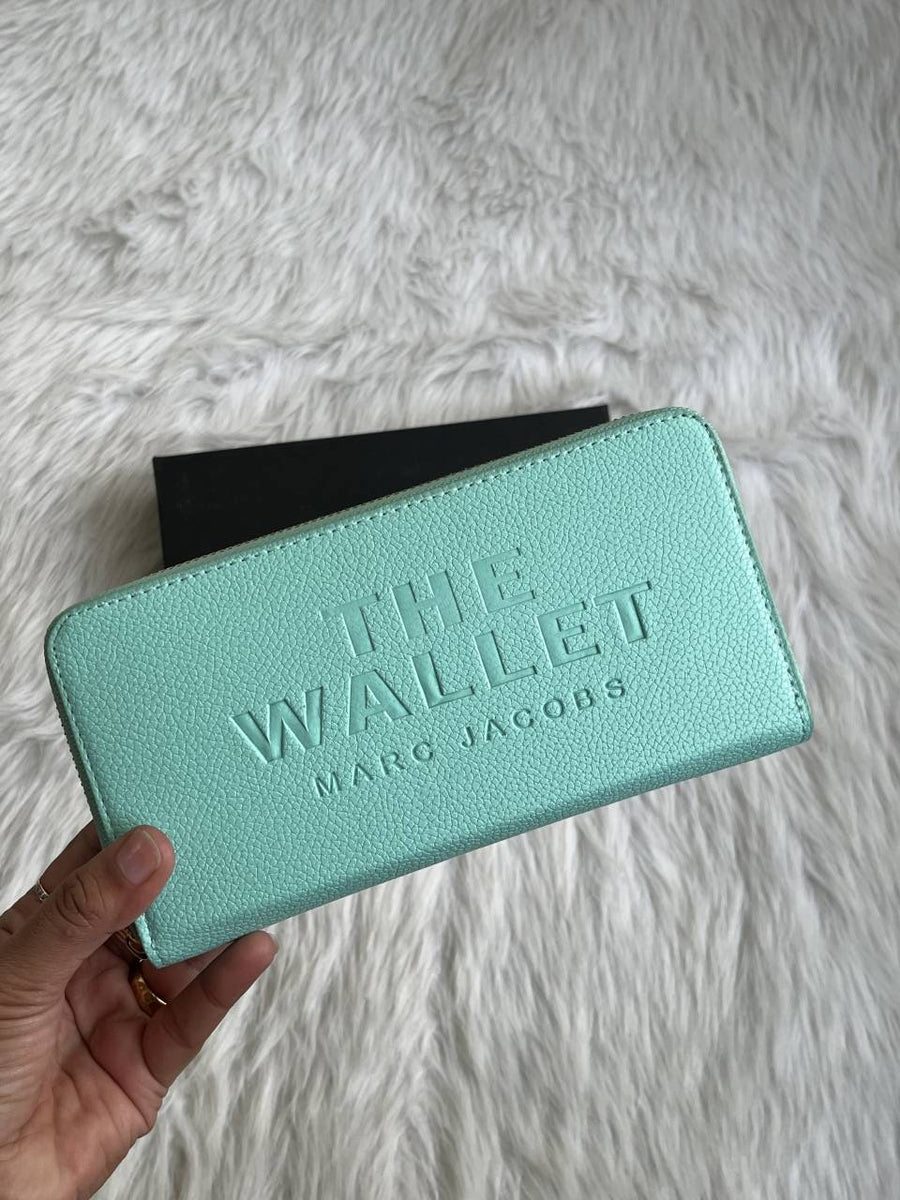 Marc_Jacob_Light_Green_Long_Zippy_Wallet_With_OriginalBox