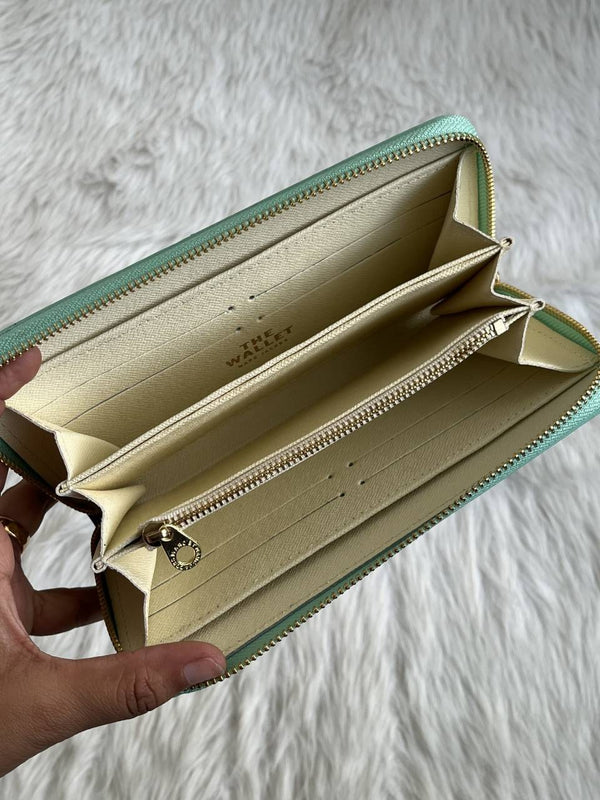 Marc_Jacob_Light_Green_Long_Zippy_Wallet_With_OriginalBox