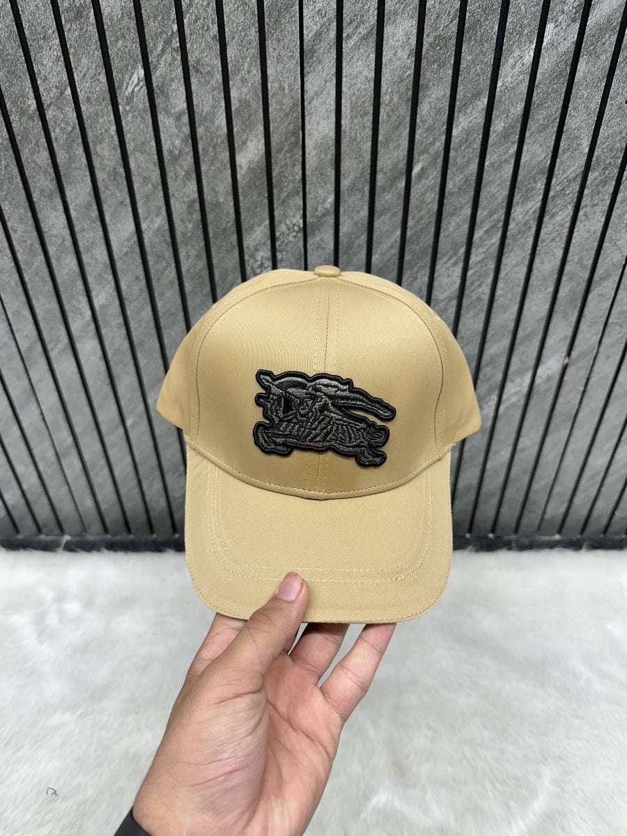 Burberry_Equestrian_Knight_Front_Logo_Premium_Unisex_Cap