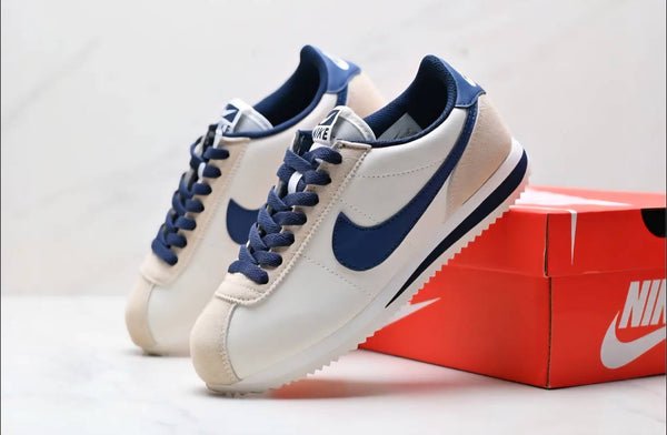 Nike CORTEZ WHITE BLUE WITH SUEDE