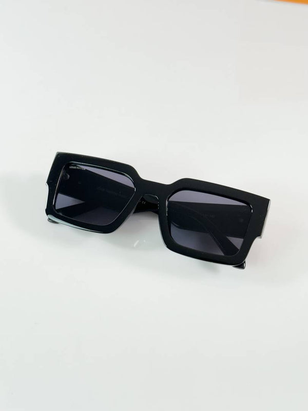 Louis Vuitton 0646 Black