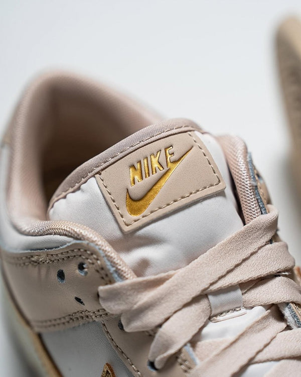 Nike Dunk Low Phantom Metallic Gold 1872