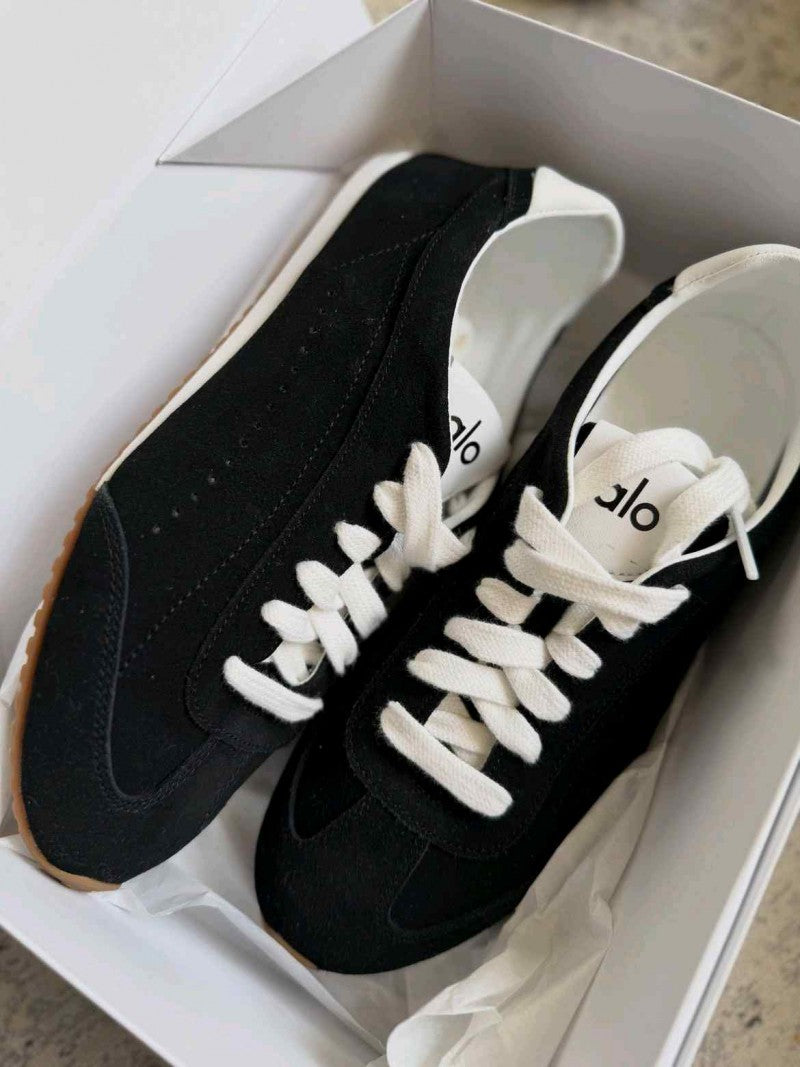 Alo Yoga Sunset Suede Sneakers Black