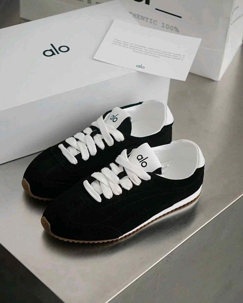 Alo Yoga Sunset Suede Sneakers Black