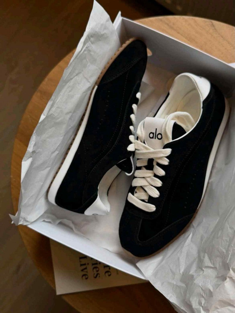 Alo Yoga Sunset Suede Sneakers Black