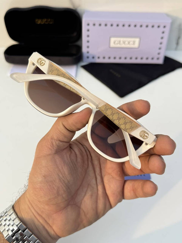 Gucci_2914_cream_brown