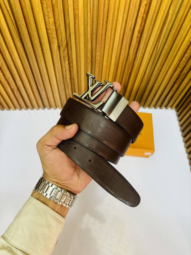 20 LV LOIUS VUTTON PREMIUM QUALITY REVERSIBLE BELT
