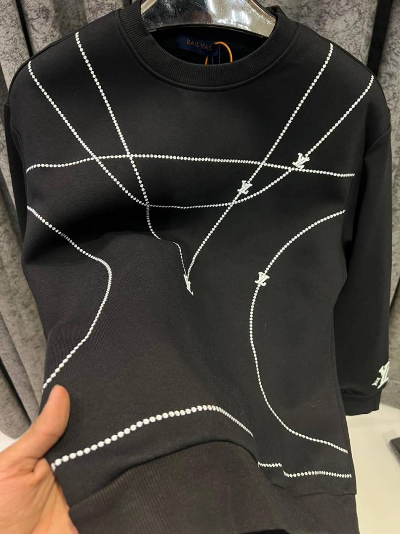 v-uitton imported sweatshirt store article black