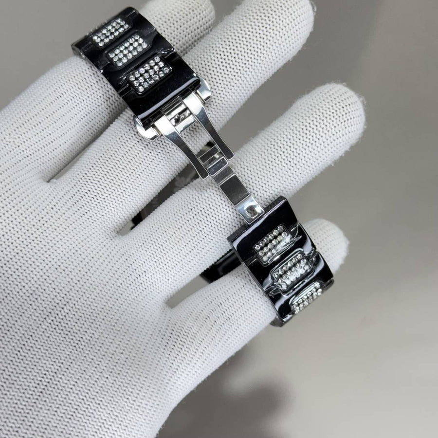 Patek Philipe_Diamond_Black
