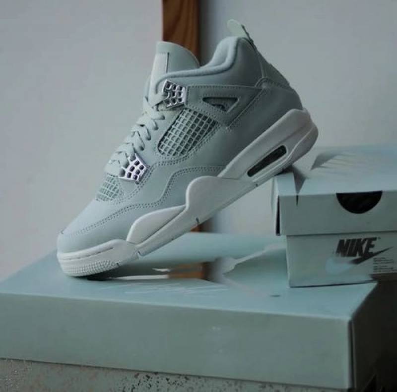 Nike Air Jordan 4 Abundance