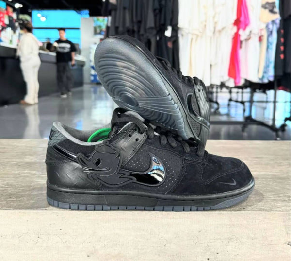 Nike SB DUNK LOW DUCK FEATHER BLACK UNIVERSITY OREGON