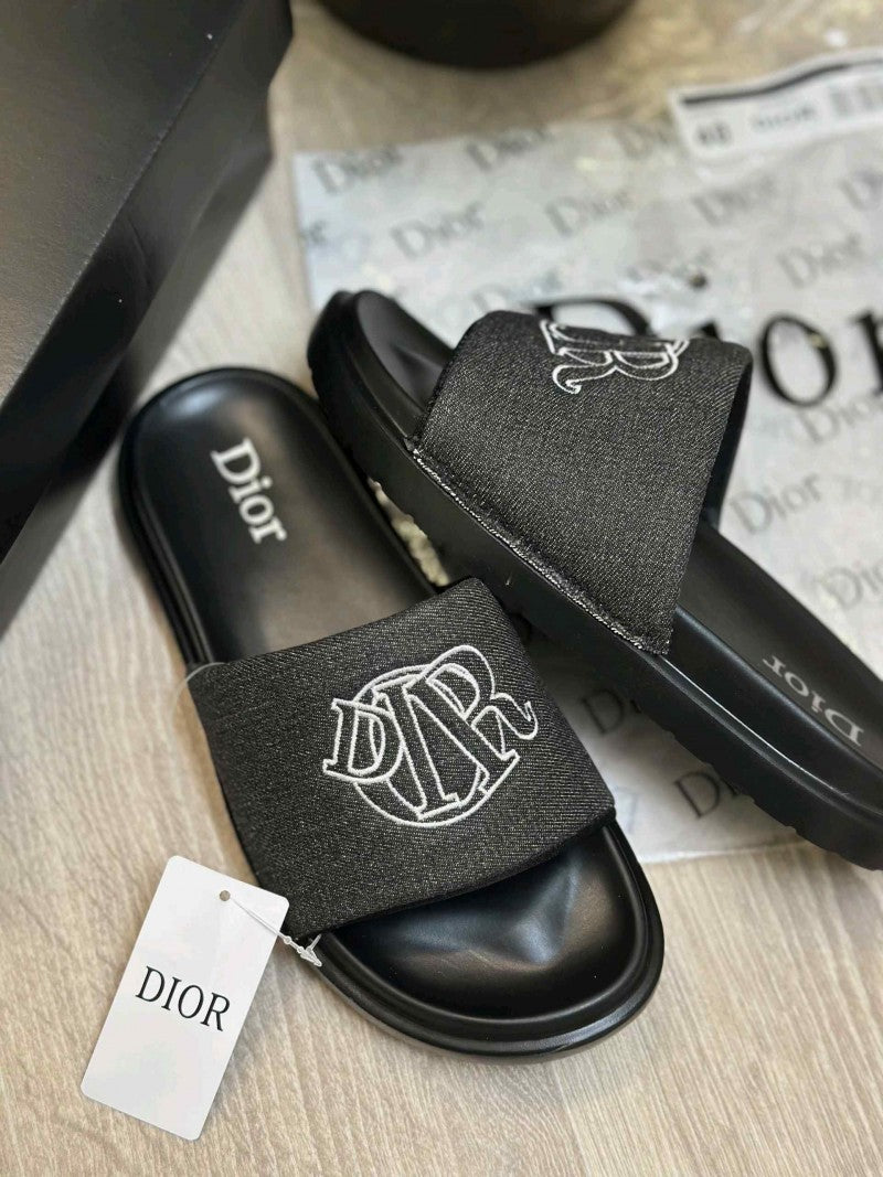 Christian Diyor Circular Embroidered Logo Premium All Black Slides