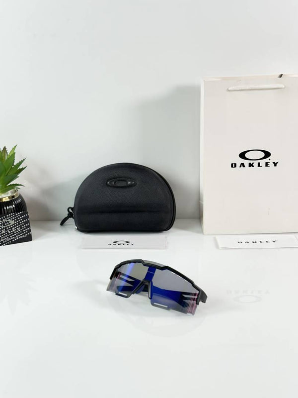 Oak 9965 Black Blue Revo