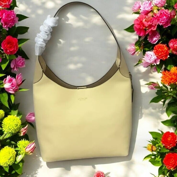 Coach_Brooklyn_28_Medium_Tote_With_DustCover
