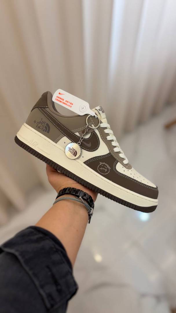 Nike Airforce 1 Thee North Face Mocha