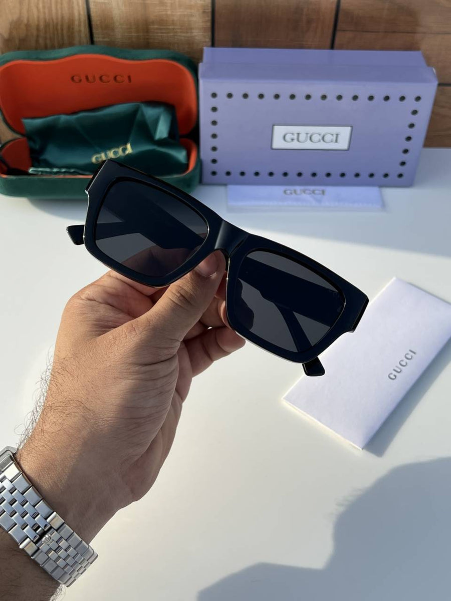 Gucci_1668_glossy_black