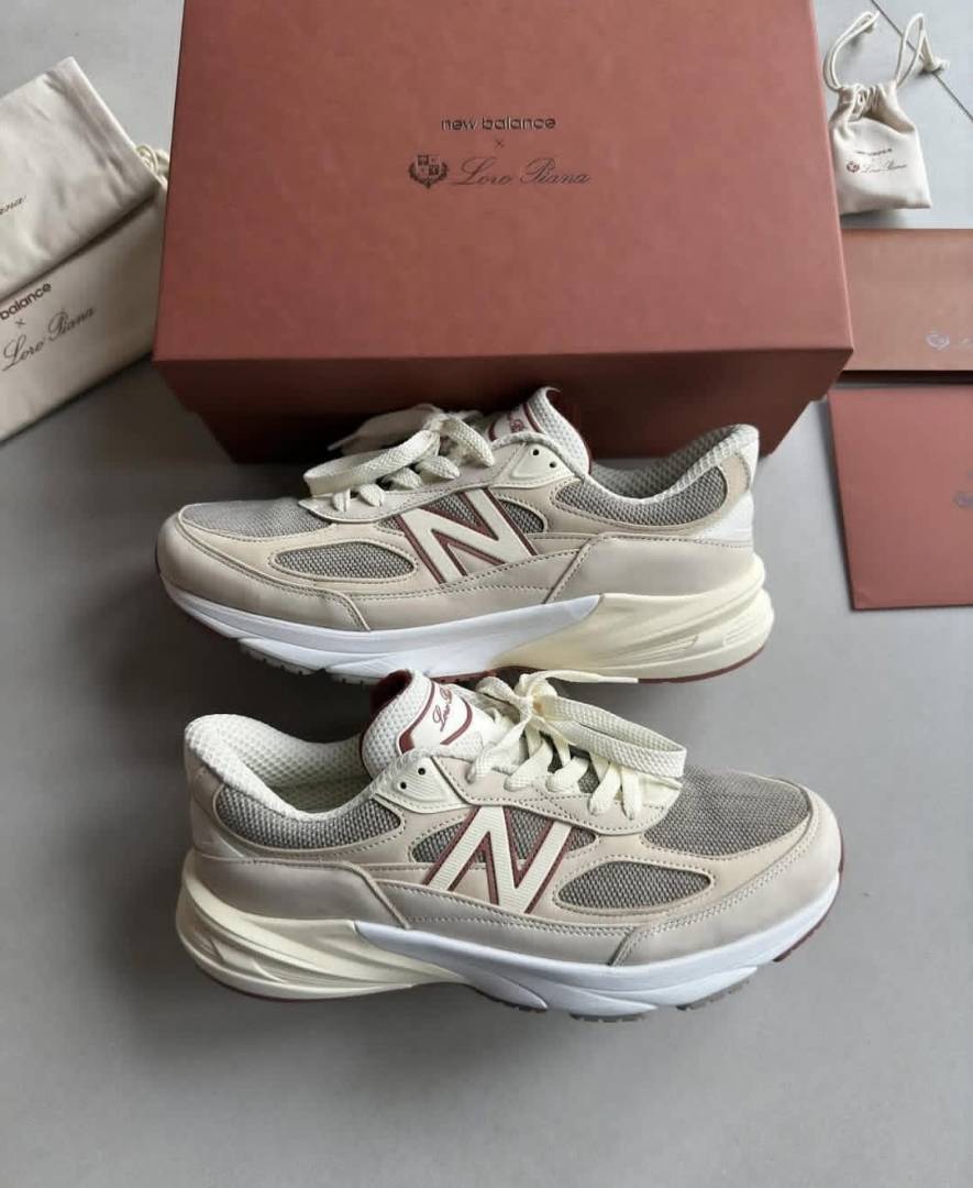 Lora Piana x New Balence 990 v6 Beige