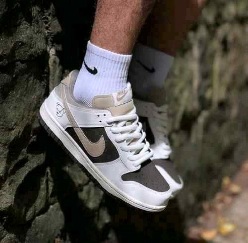 Nike Otomo Katsuhiro X SB Dunk Low Dark Brown 867