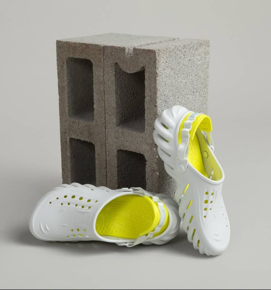Croc Echo Clogs Moonlight Cream Yellow With Og Box Carry Bag