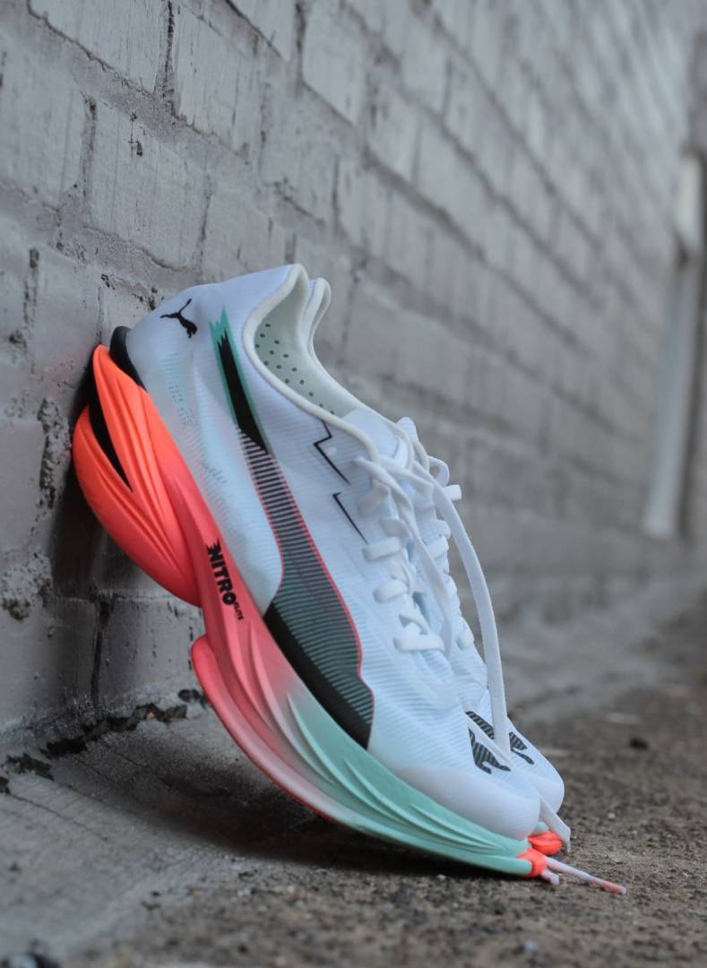 Fast R NITRO Elite 3 running shoes