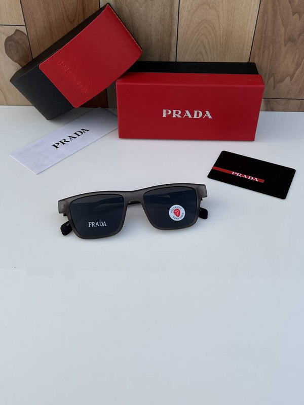 Prada_144_grey