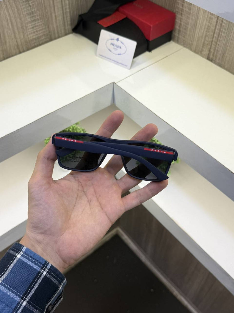 Prada Milano 26002